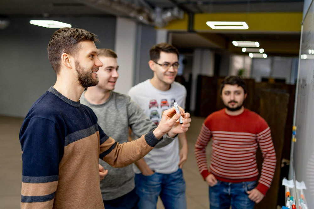 Manual Handling Training for Remote and Hybrid Workers in Ireland: Ensuring Safe Work Practices - Manual Handling Training Article