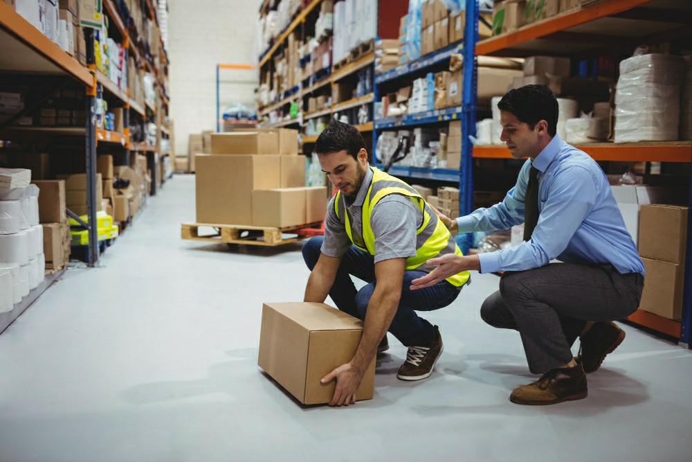 Manual Handling Techniques for Maintenance Workers Course Online - Manual Handling Training Article