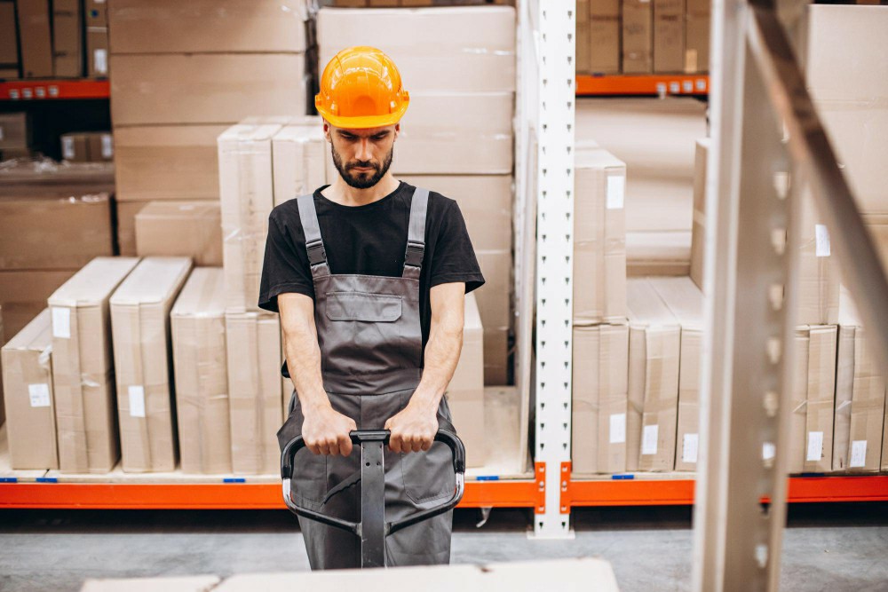 Practical Manual Handling Techniques Course Online in Longford - Manual Handling Training Article