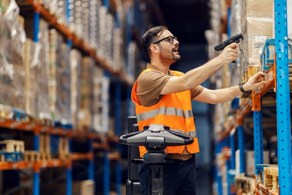 FREE Manual Handling Course Online in Carrick-on-Shannon: Get Your Skills and Certificate Free - Manual Handling Training Article