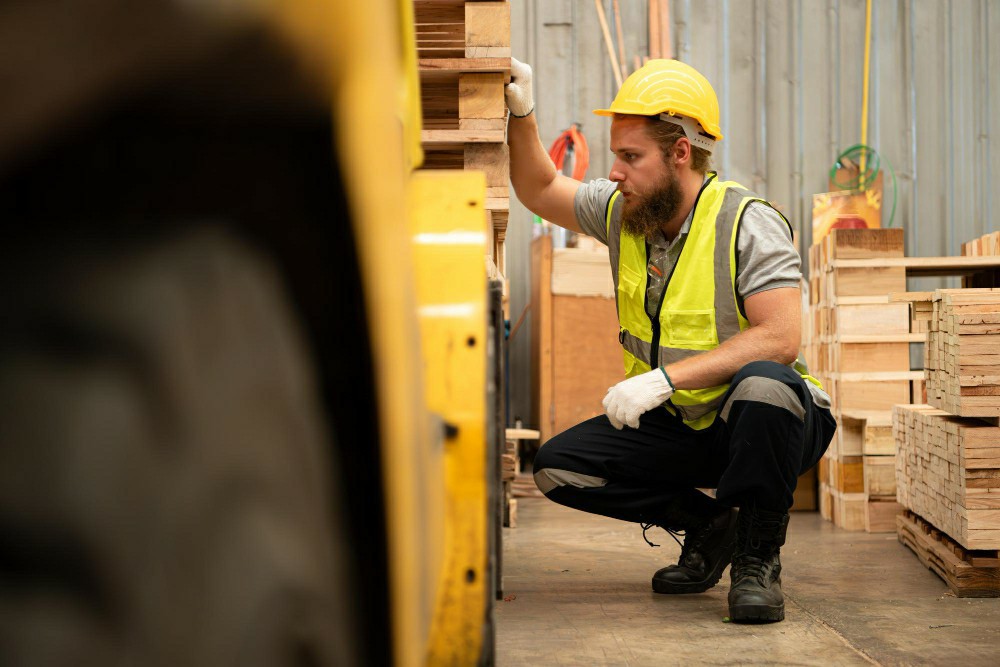 FREE Manual Handling Course Online in Athlone: Your Gateway to Safety with a Certificate Free - Manual Handling Training Article