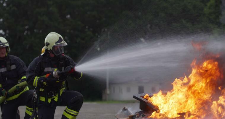 Master Fire Safety: Online Fire Extinguisher Certification for Irish Workplaces - Manual Handling Training Article